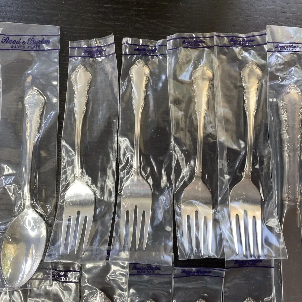 Reed Barton Dresden Rose Silverware 4 Place Settings Of 5 Pcs Silverplated (20)